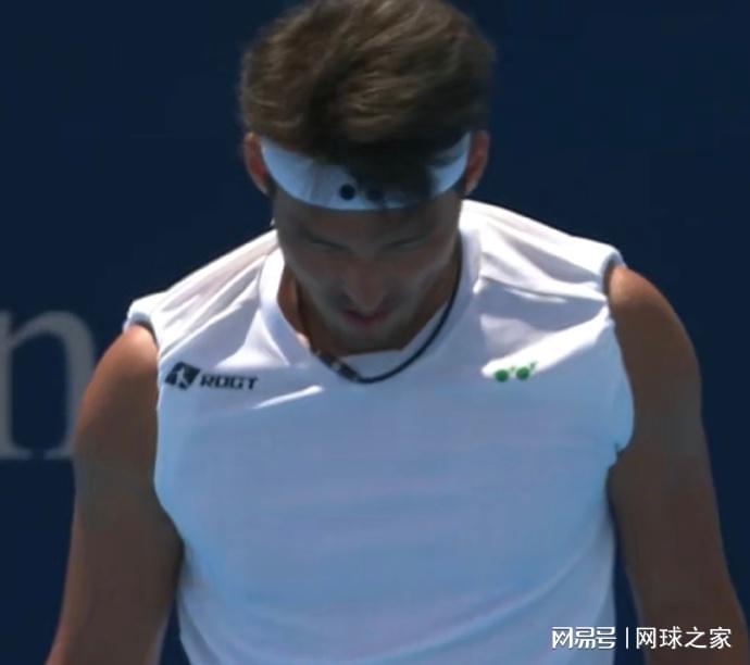 遭对手逆转, 老将朱琳在, 作者