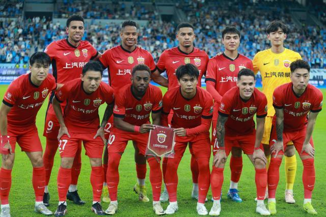 颖而出, 稀缺, 抗最激烈的