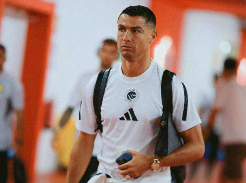 帮助对手扳, ue 帮助对手扳, ue