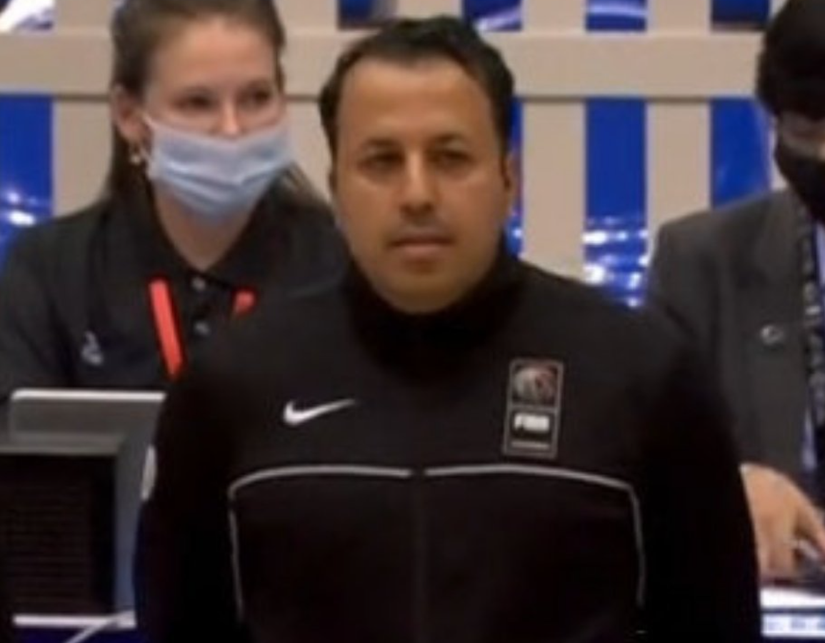 kzd, 男篮抵达球, 馆的时间非