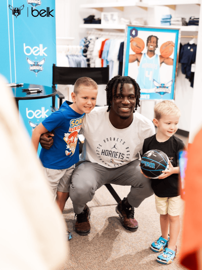 詹姆斯见面, AA, img