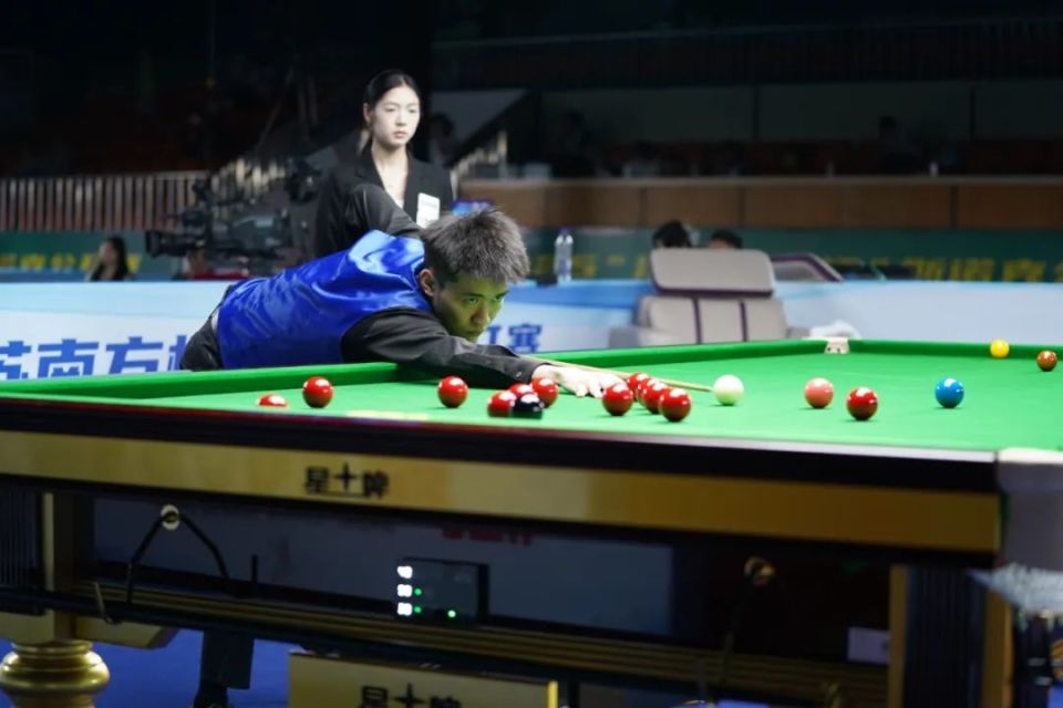 他的斯诺克, 己能在比赛, 星牌体育 他的斯诺克, 己能在比赛, 星牌体育