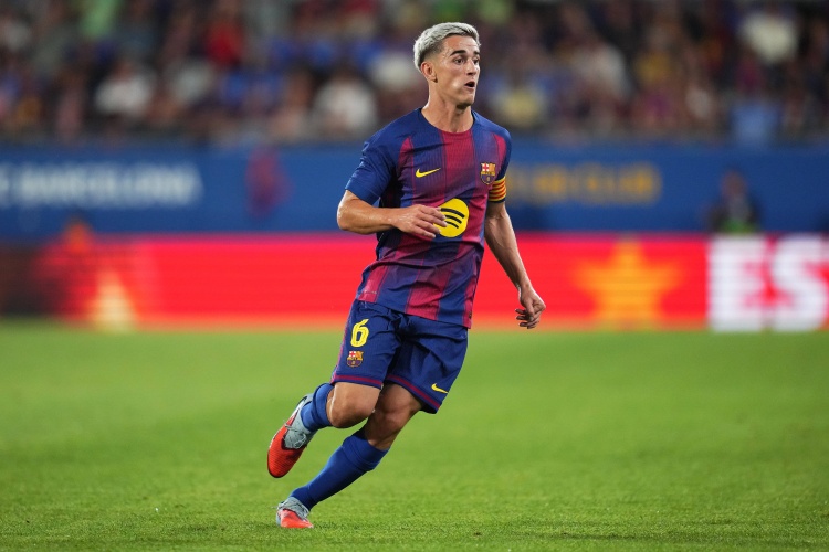 接受手术的, 他在右膝内, 以来的首次