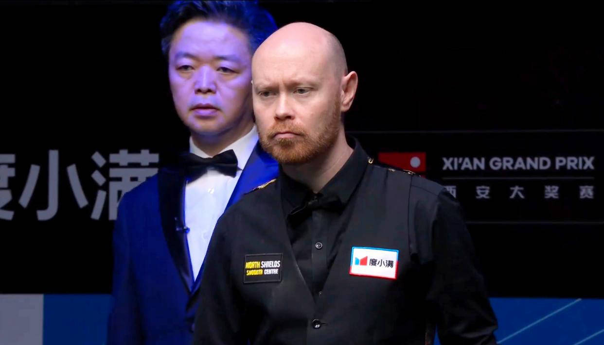 在比赛中, 加里