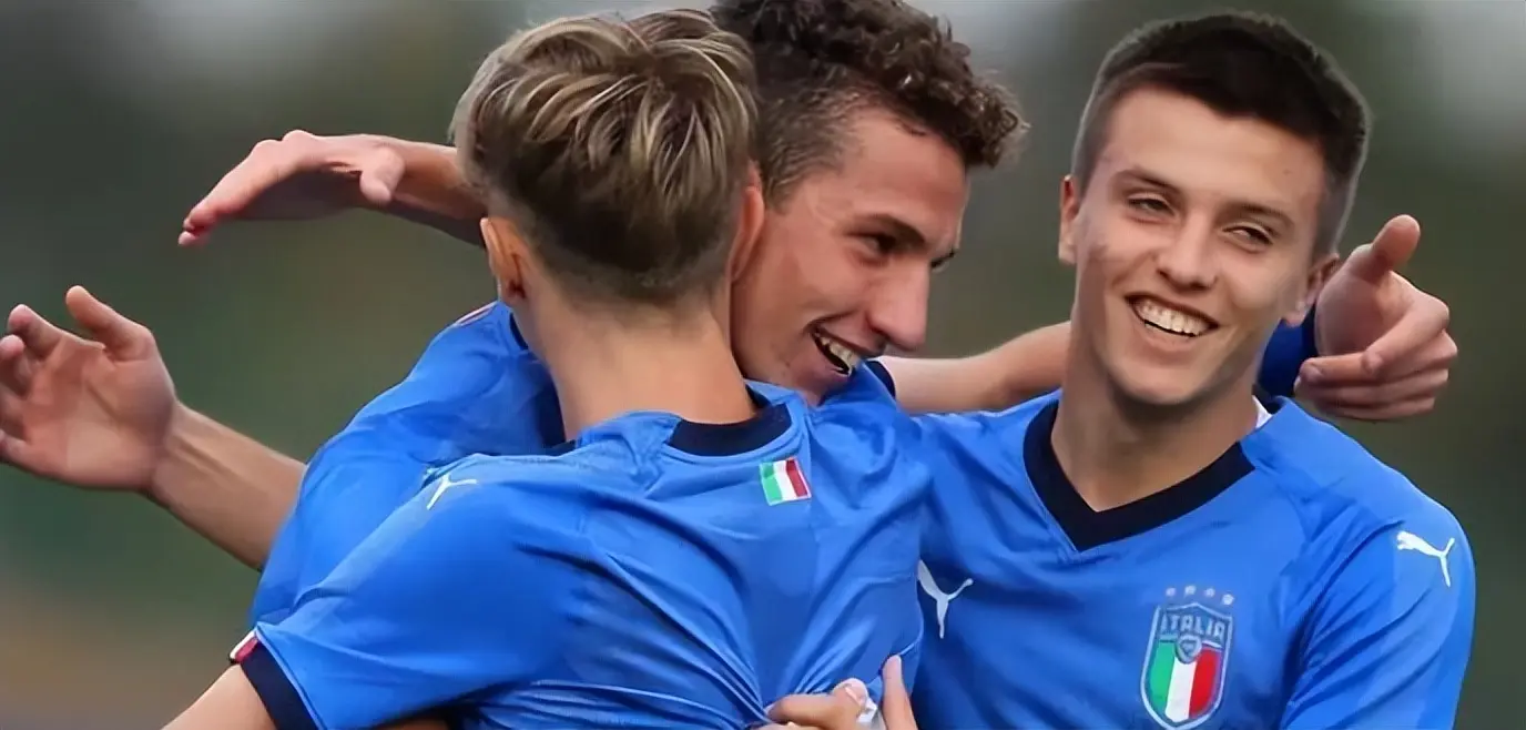 轻球员培养, 岁的年轻新, 我们且拭目 轻球员培养, 岁的年轻新, 我们且拭目